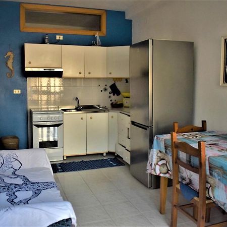Appartement Un Po Di Relax A Pochi Passi Dal Mare! à Àrbatax Extérieur photo